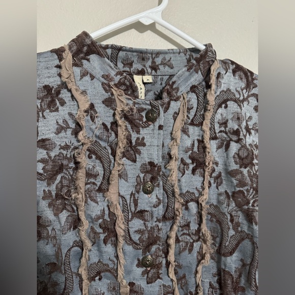 By J J jacket In paisley tapestry fabric size medium - Picture 6 of 9